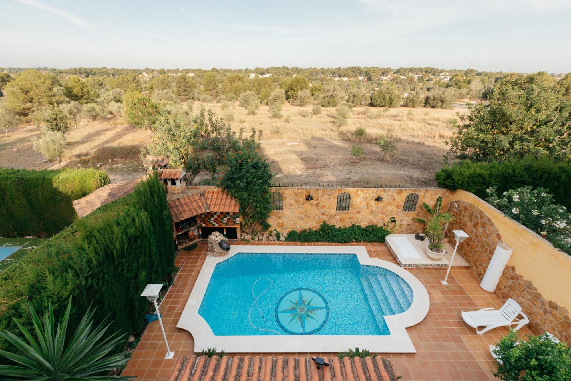 Chalet, Rodeada De Naturaleza Piscina A Doce Klm De Y 7 Del Aeropuerto Casa vacanze